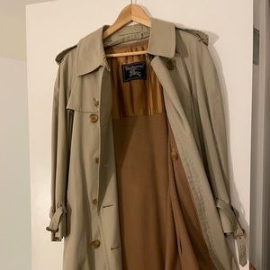 Burberry trench coat for winter, good condition.